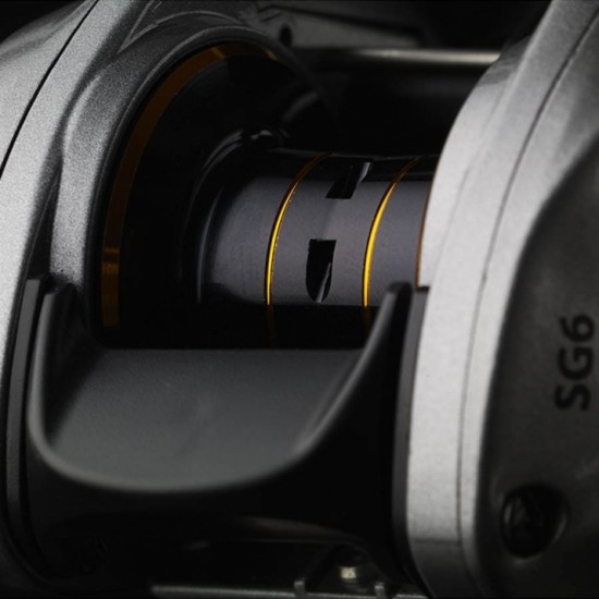 Savage Gear SG6 300 BC LH 7.3:1 Мултипликатор Savage Gear SG6 300 BC LH 7.3:1 Мултипликатор