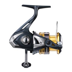 Shimano Sahara C2000S FJ Спининг макара Shimano Sahara C2000S FJ Спининг макара