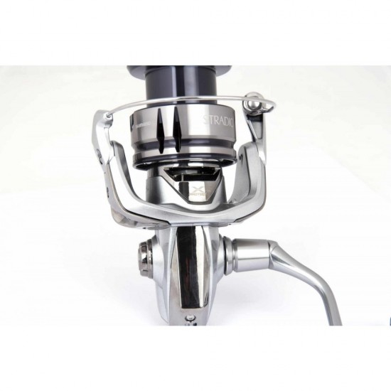 Shimano Stradic 4000 FL Спининг макара Shimano Stradic 4000 FL Спининг макара